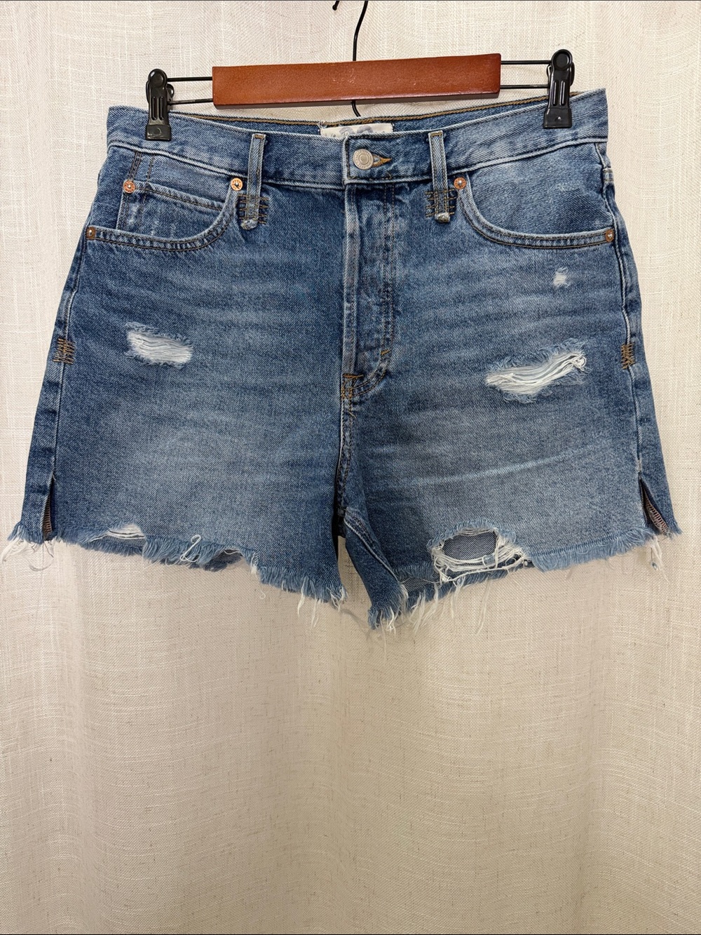 We The Free Washed Blue Distressed Denim Cutoff Shorts Size 28